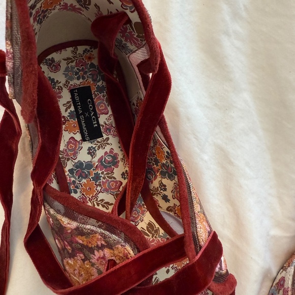 Coach sandals - Picture 2 of 2